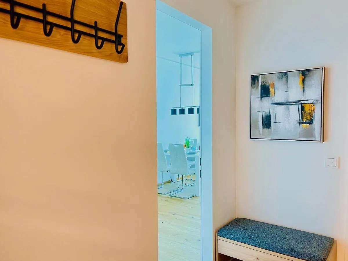 Triiiple Level 31 - Sonnenwohnen Apartment Mit Fantastischem Ausblick Und Parkplatz Vienna