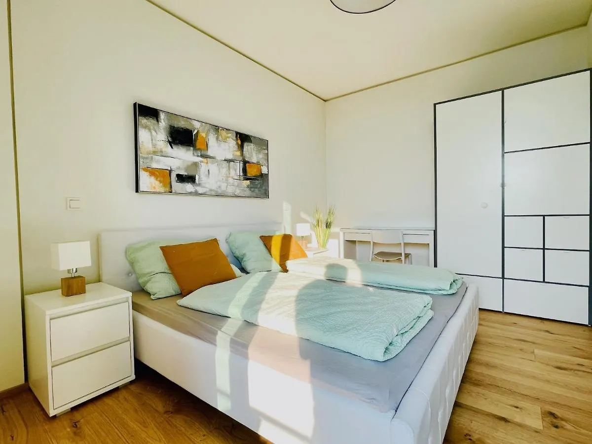 Triiiple Level 31 - Sonnenwohnen Apartment Mit Fantastischem Ausblick Und Parkplatz Vienna Austria