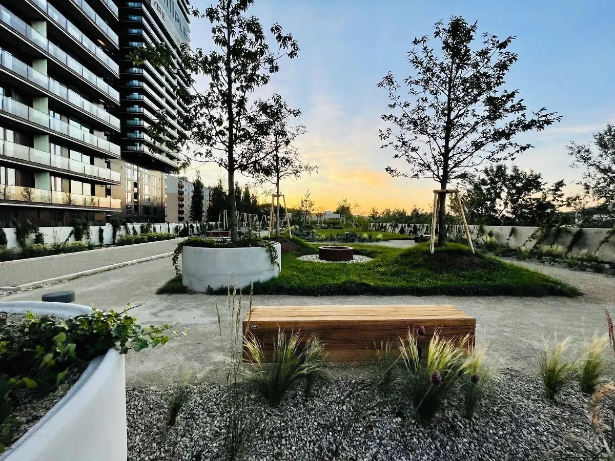Triiiple Level 31 - Sonnenwohnen Apartment Mit Fantastischem Ausblick Und Parkplatz Vienna